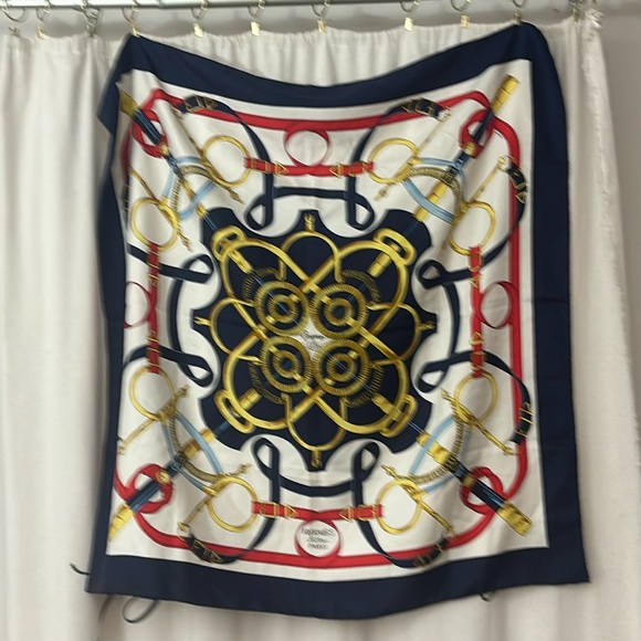 Hermès Eperon d'Or Silk Scarf - Picture 1 of 3